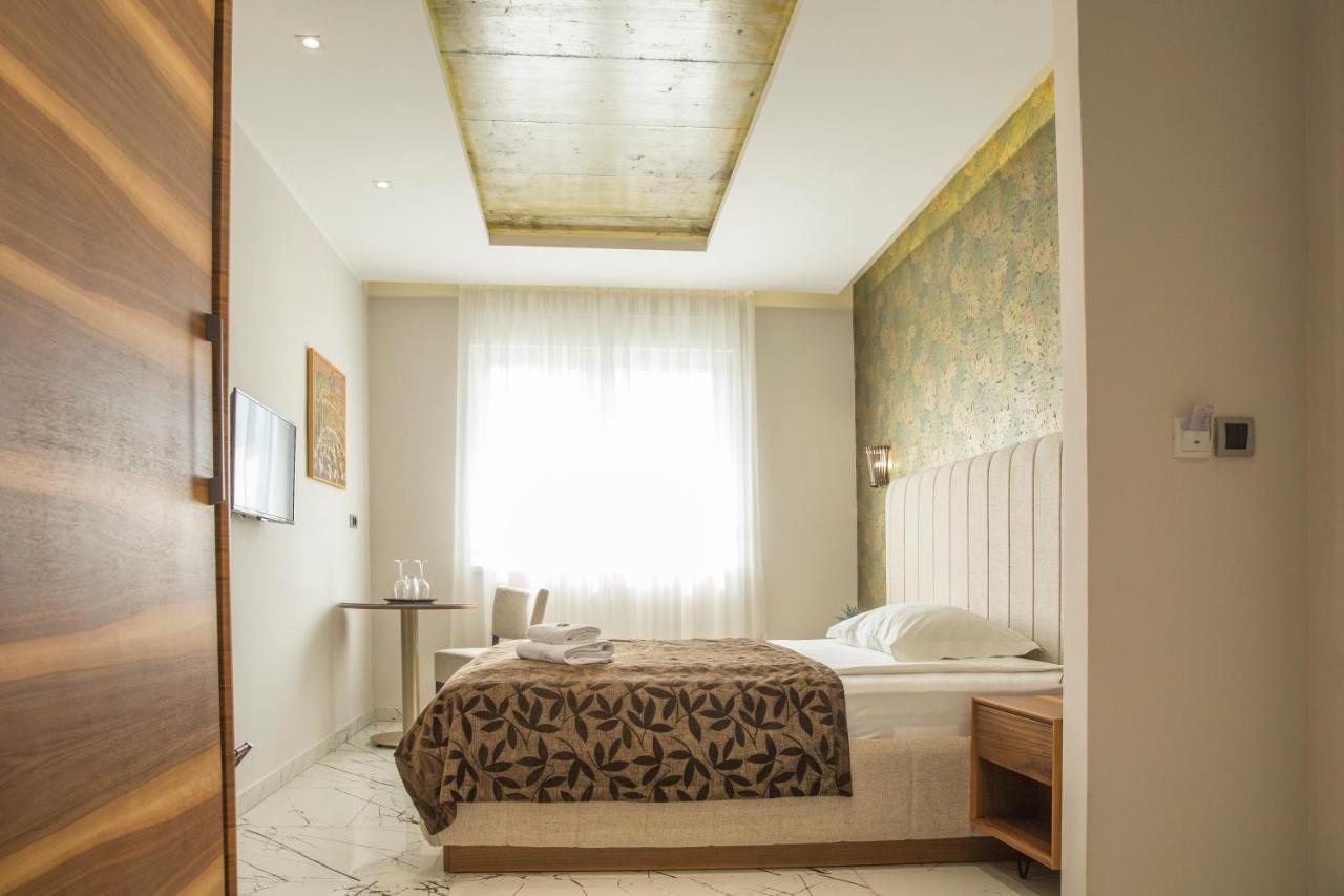 Garni Boutique Hotel Arta Novi Sad Eksteriør billede