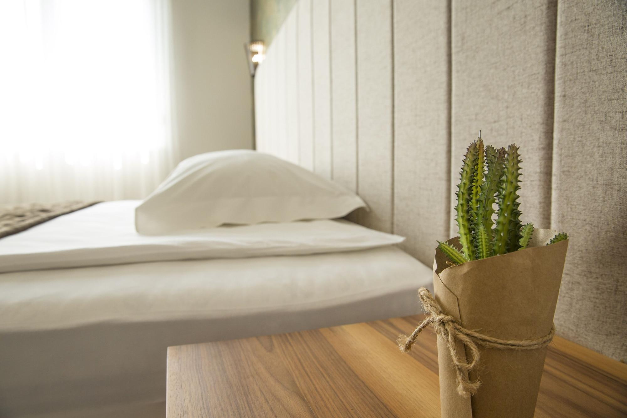 Garni Boutique Hotel Arta Novi Sad Eksteriør billede