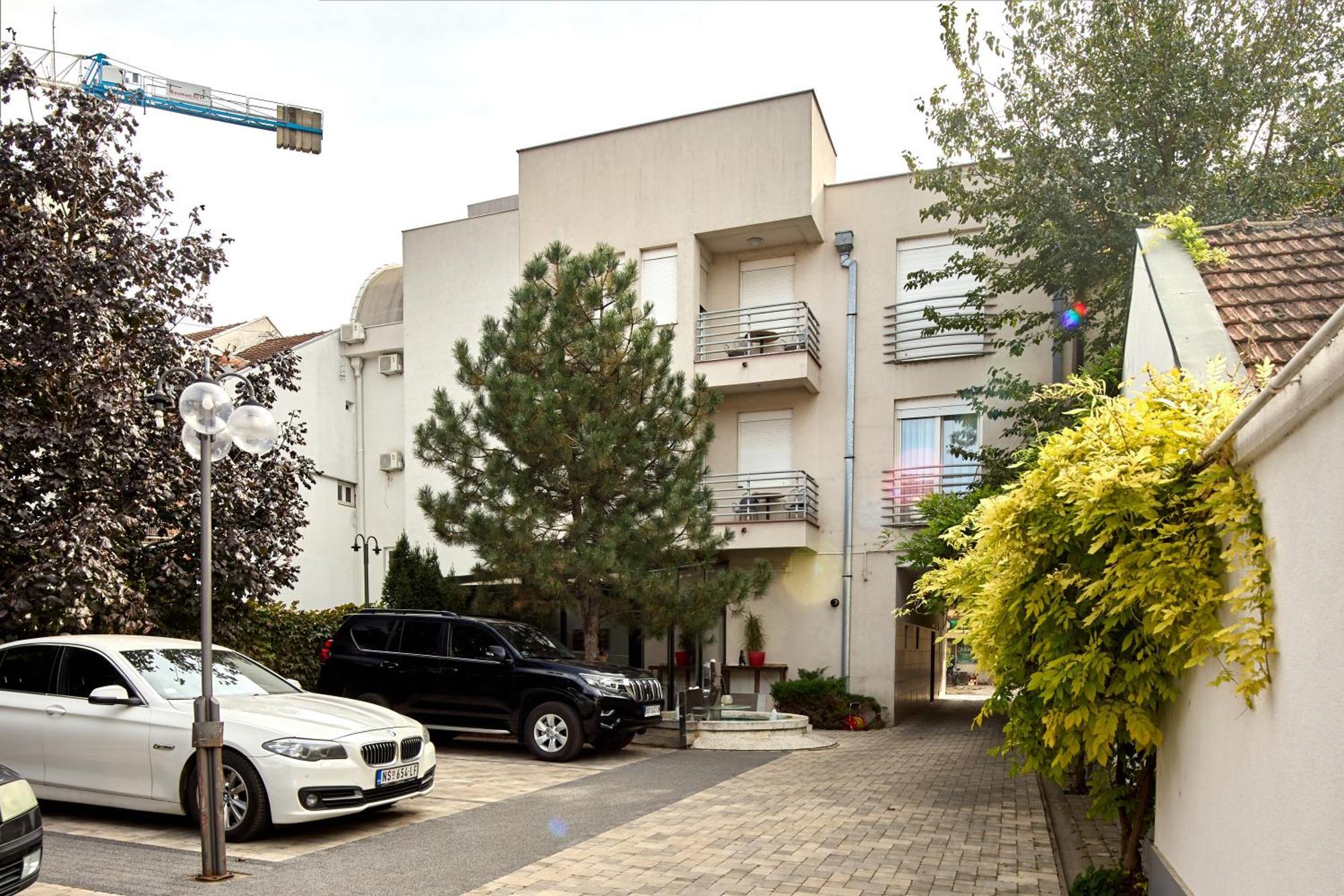 Garni Boutique Hotel Arta Novi Sad Eksteriør billede