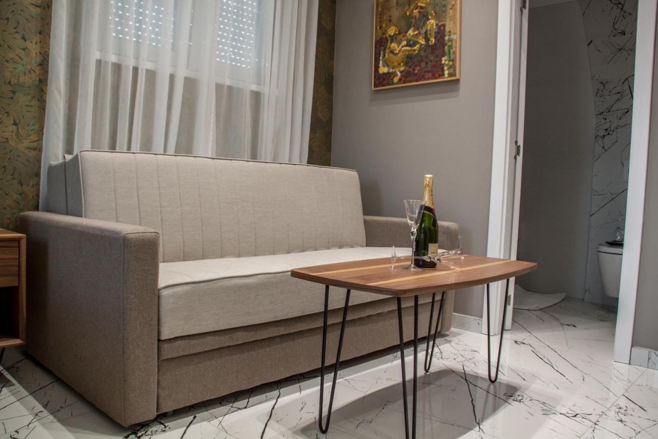 Garni Boutique Hotel Arta Novi Sad Eksteriør billede