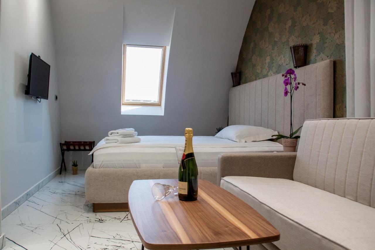 Garni Boutique Hotel Arta Novi Sad Eksteriør billede